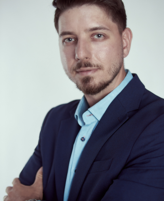 EDUARD LUCA